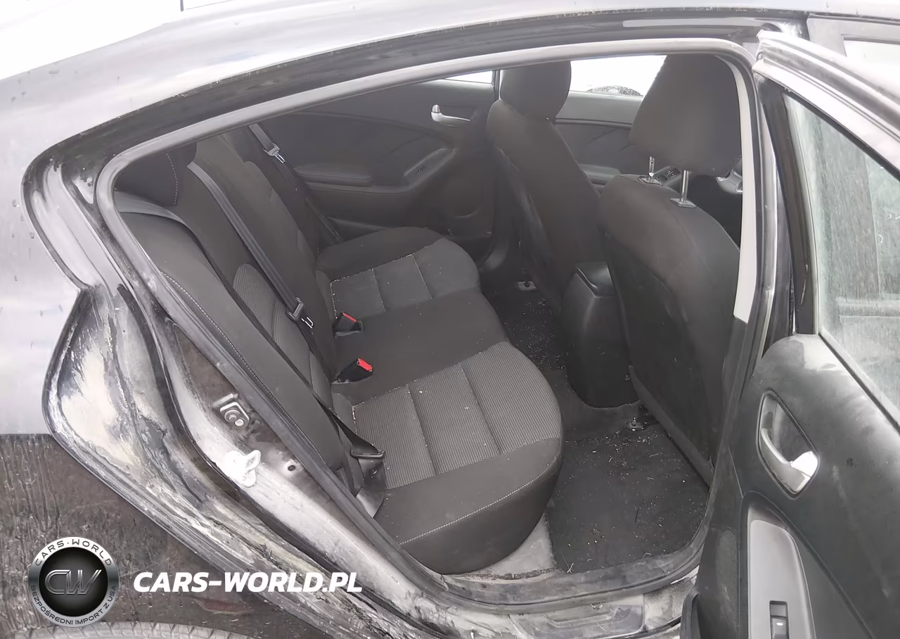 2017 Kia Forte Lx VIN:3KPFK4A70HE058913 - 8