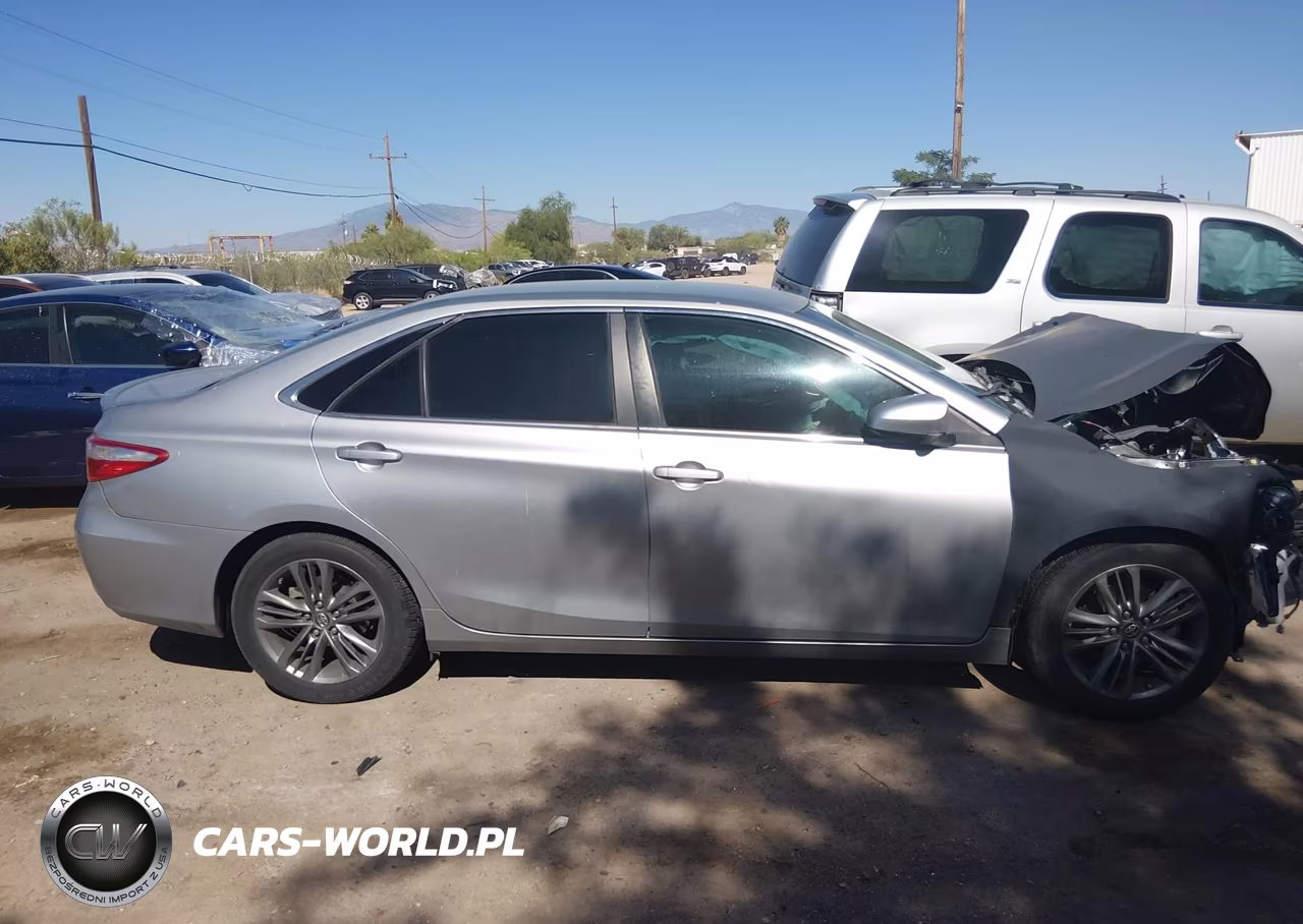 2017 Toyota Camry Se VIN:4T1BF1FK1HU342451 - 12