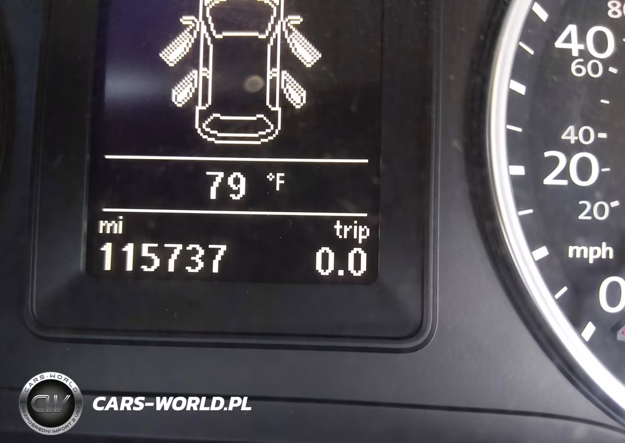 2017 Volkswagen Tiguan 2.0T Sport VIN:WVGTV7AX7HK007641 - 16