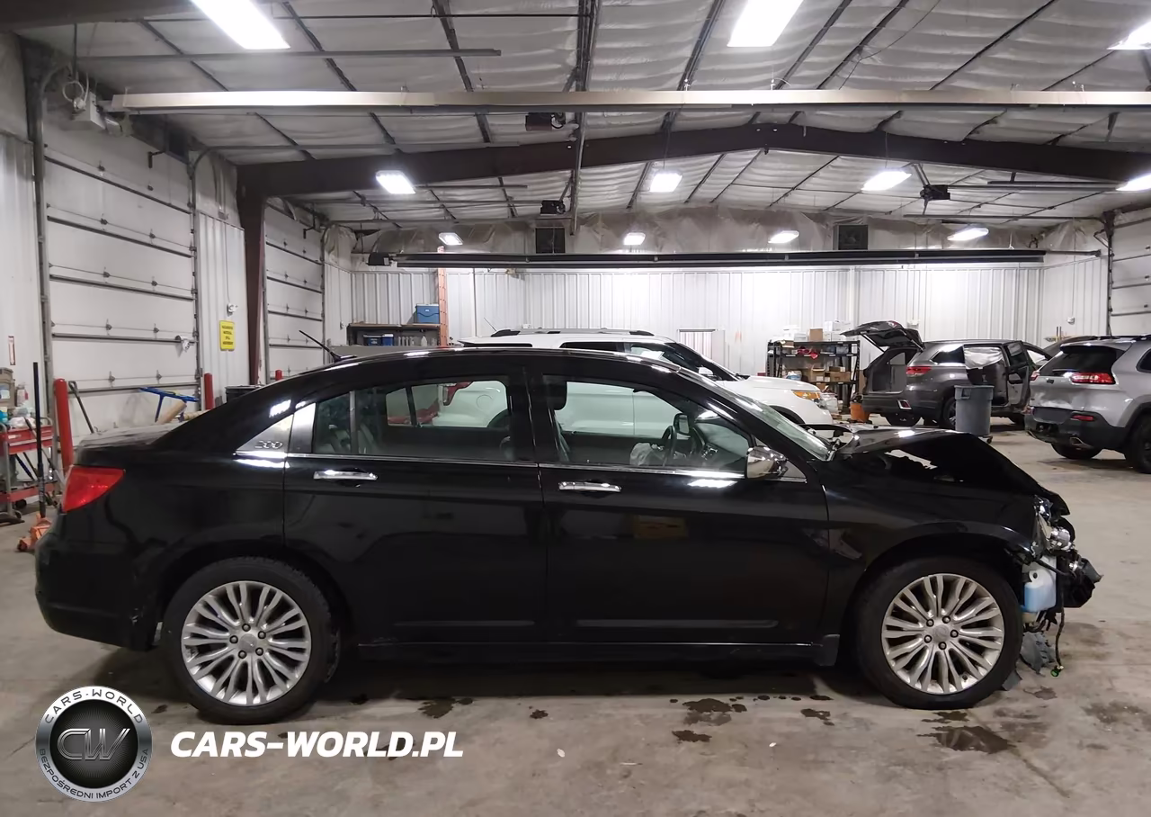 2011 Chrysler 200 Limited VIN:1C3BC2FB0BN616098 - 13