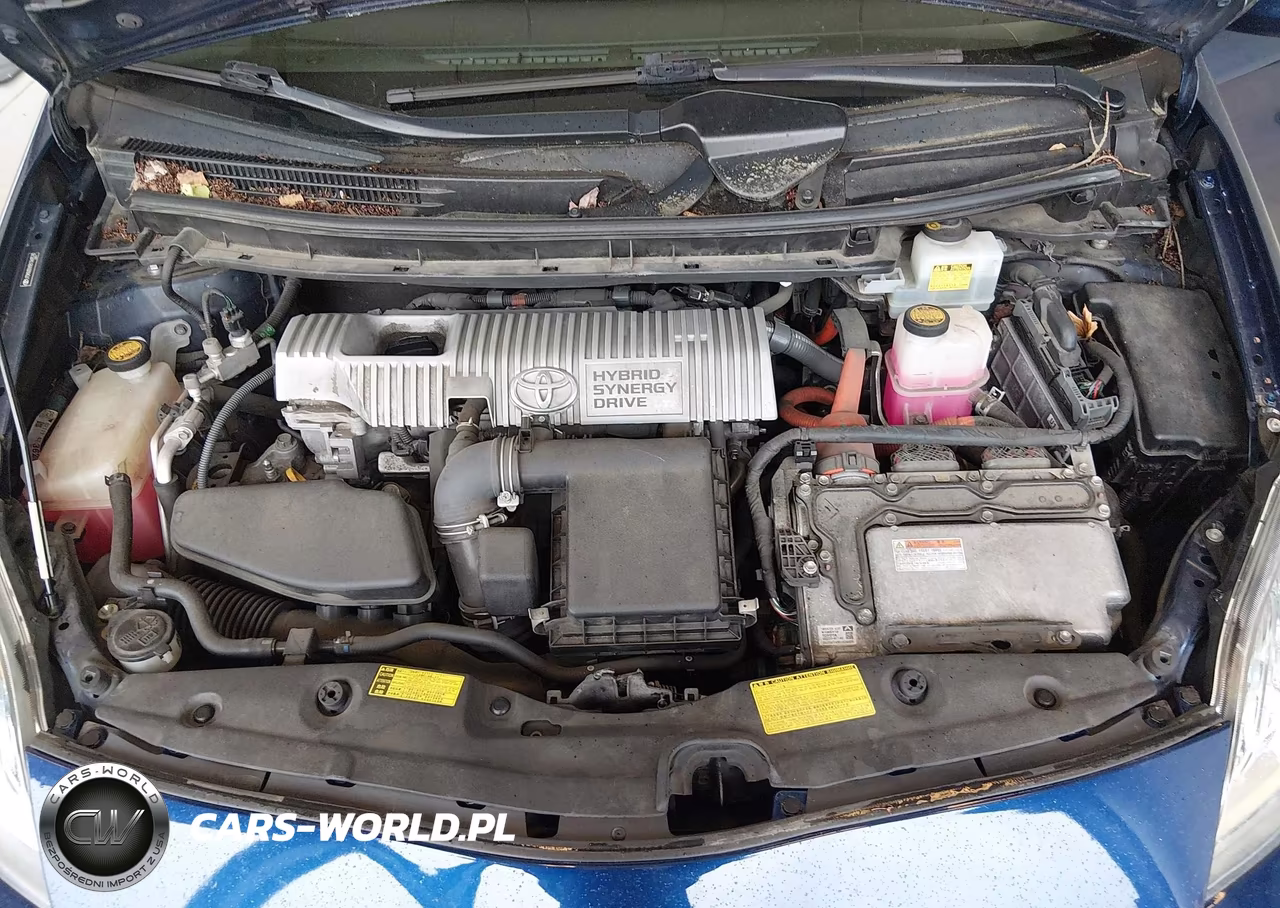 2011 Toyota Prius Two VIN:JTDKN3DU5B1360578 - 10