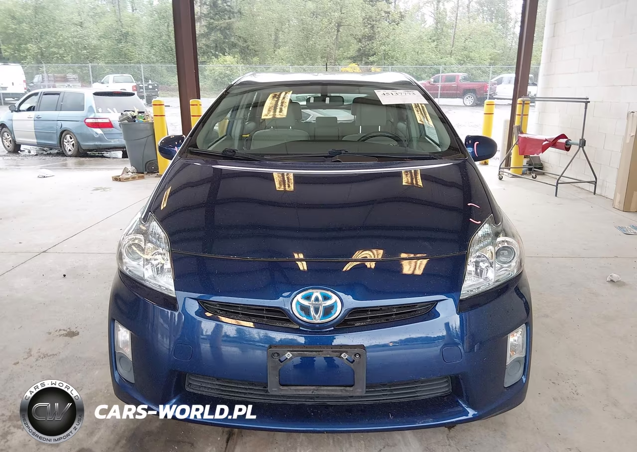 2011 Toyota Prius Two VIN:JTDKN3DU5B1360578 - 12