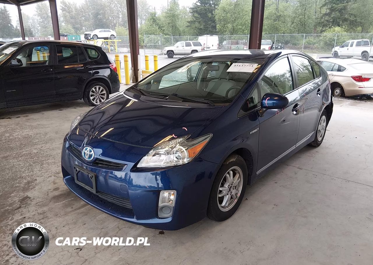 2011 Toyota Prius Two VIN:JTDKN3DU5B1360578 - 2