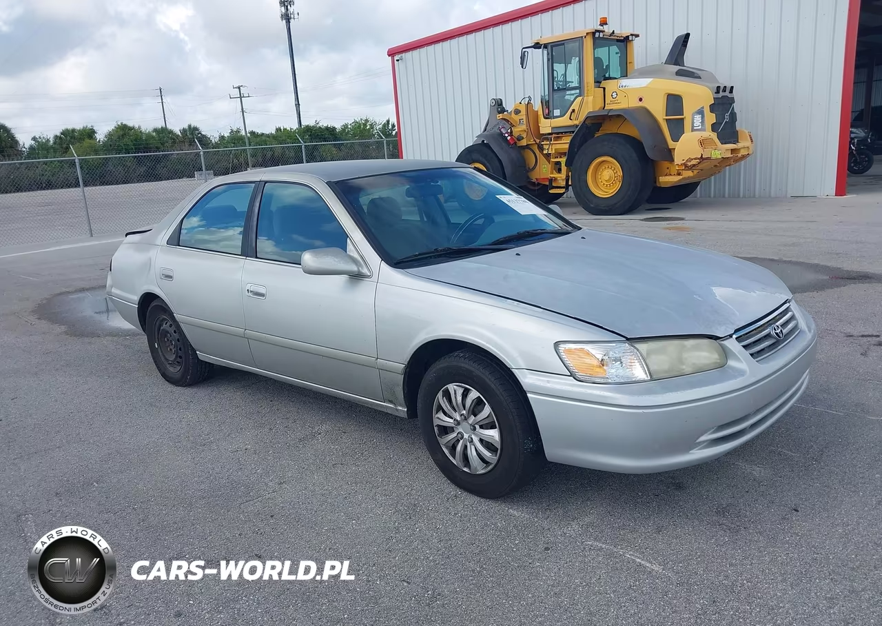 2000 Toyota Camry Ce