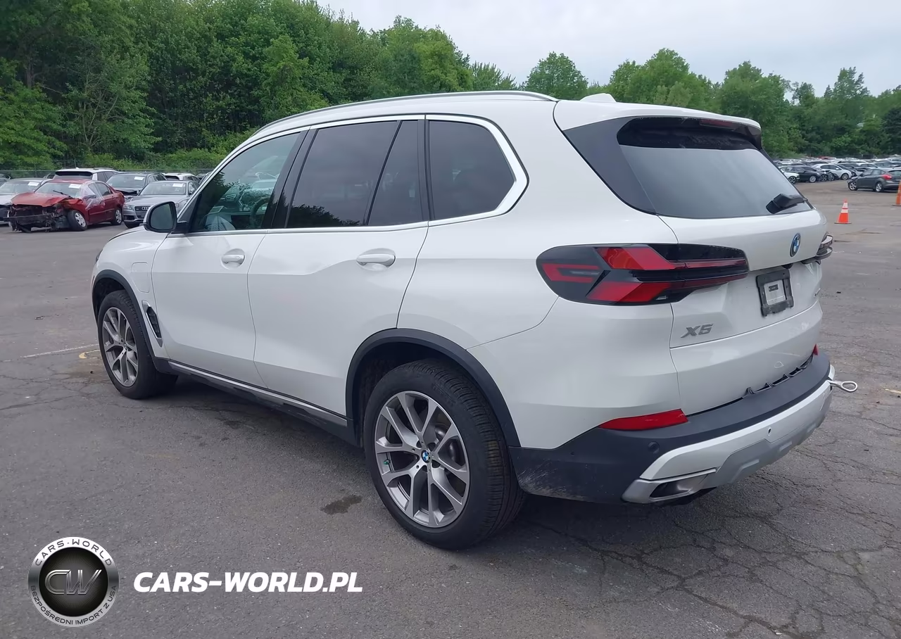 2026 BMW X5 Phev xDrive50E VIN:5UX43EU00T9122582 - 3