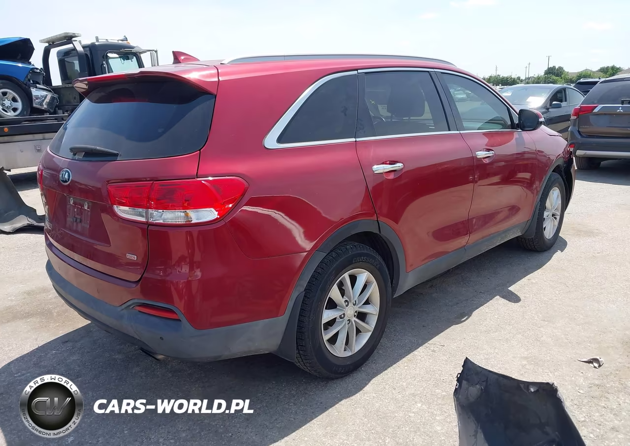 2017 Kia Sorento 2.4L Lx VIN:5XYPG4A39HG282865 - 4