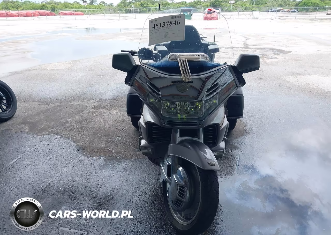 1999 Honda Gl1500 Se12 VIN:1HFSC2238XA102871 - 6