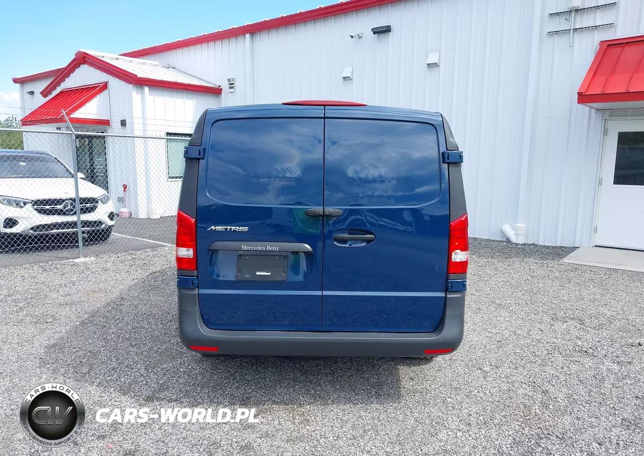 2018 Mercedes-Benz Metris VIN:WD3PG2EA0J3480025 - 21