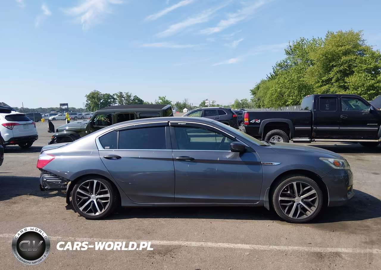 2015 Honda Accord Lx VIN:1HGCR2F35FA205379 - 13