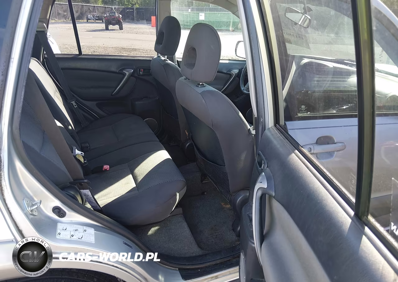 2005 Toyota Rav4 VIN:JTEHD20V256044483 - 8