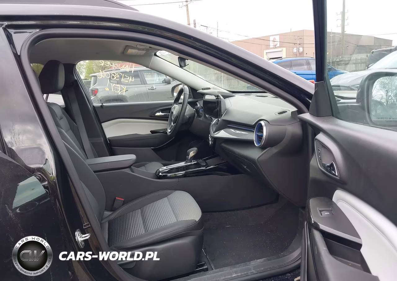 2025 Chevrolet Trax Fwd Lt VIN:KL77LHEP2SC013048 - 5