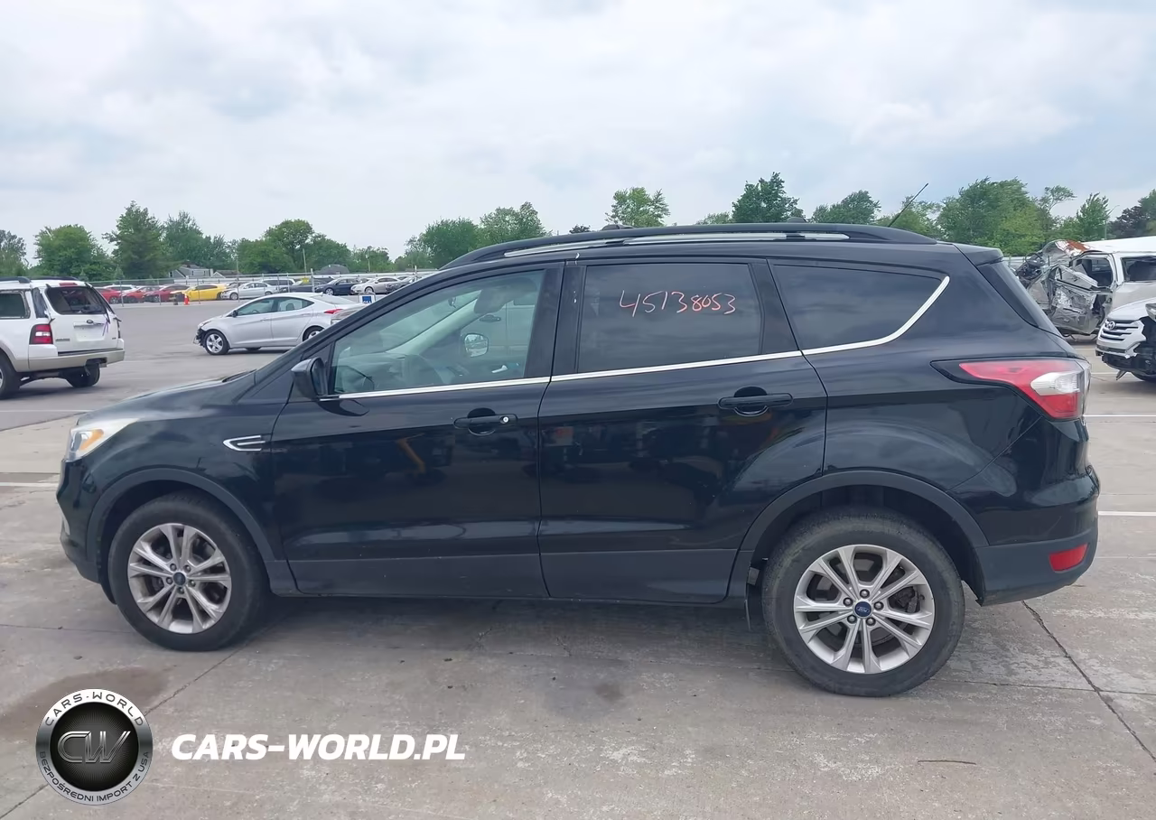 2017 Ford Escape Se VIN:1FMCU9GD8HUD95365 - 14