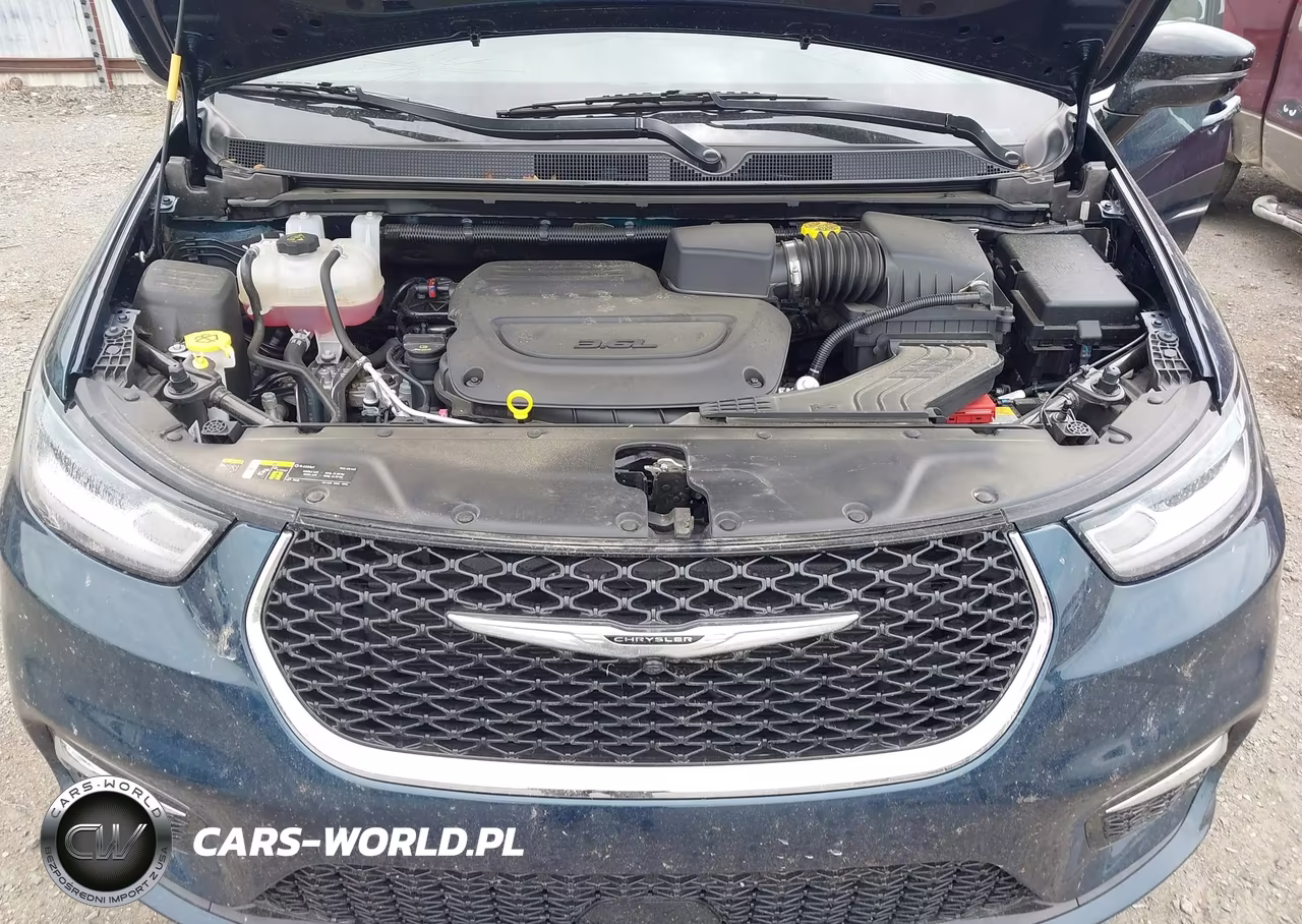 2025 Chrysler Pacifica Select VIN:2C4RC1BG0SR587551 - 10
