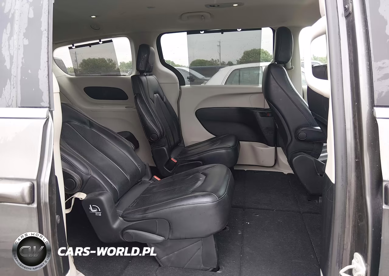 2020 Chrysler Pacifica Touring L VIN:2C4RC1BG3LR280408 - 8