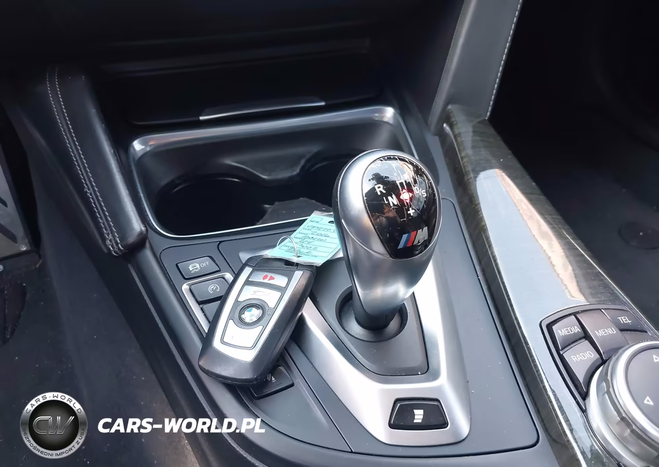 2016 BMW M4 VIN:WBS3U9C53GP970223 - 11