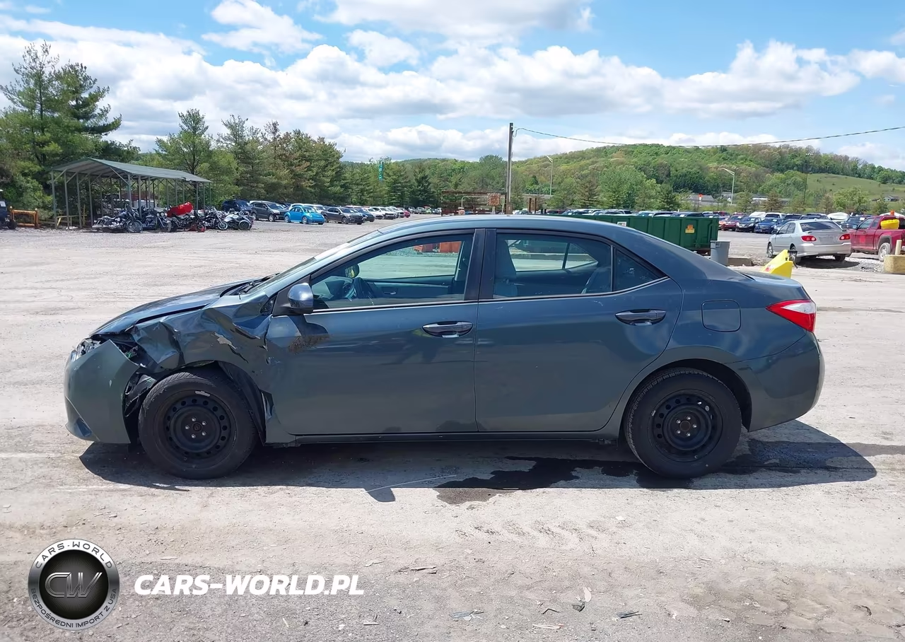 2016 Toyota Corolla Le VIN:2T1BURHE1GC611740 - 14