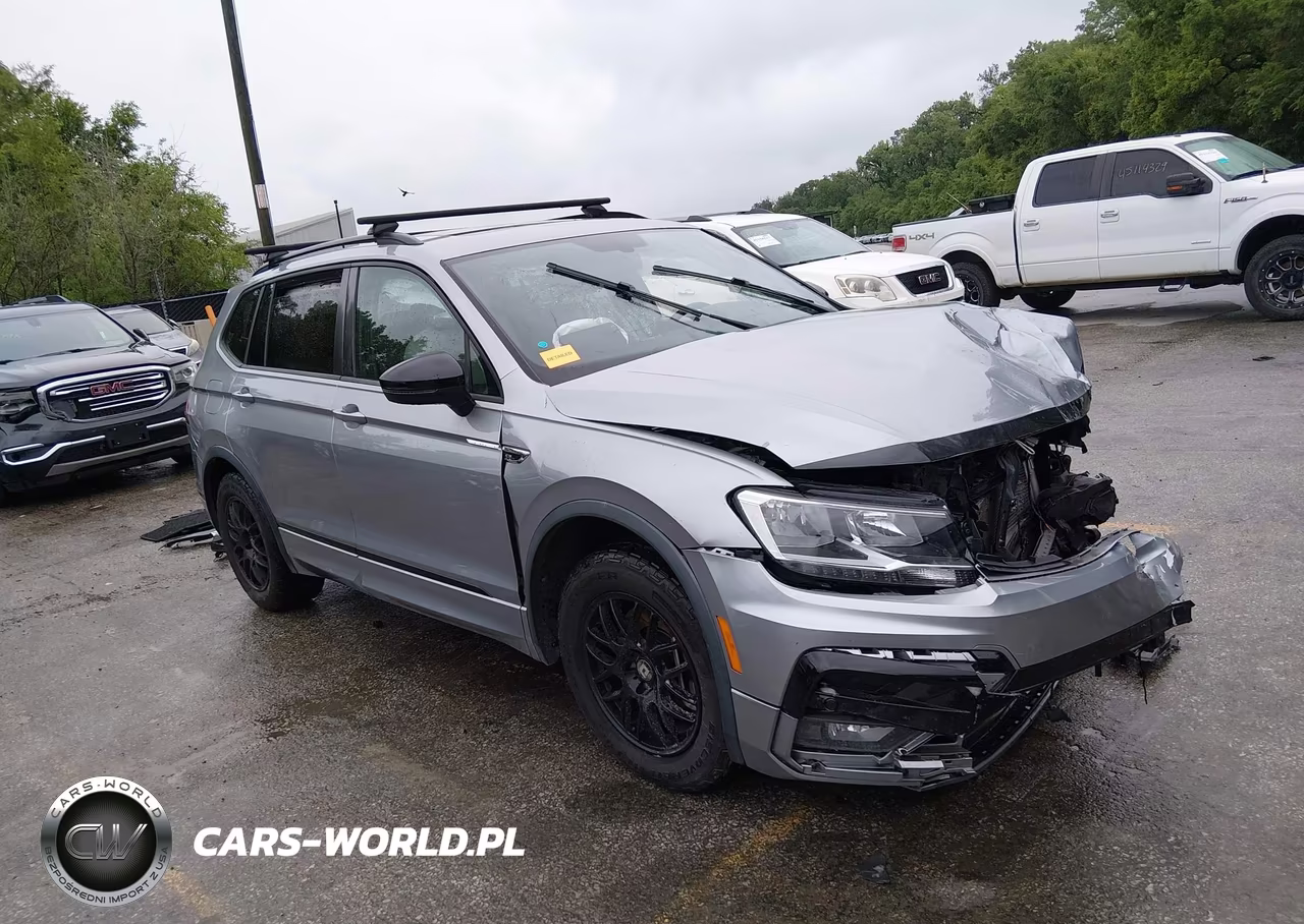 2020 Volkswagen Tiguan 2.0T Se-2.0T Se R-Line Black-2.0T Sel – zdjęcie 1 z 16