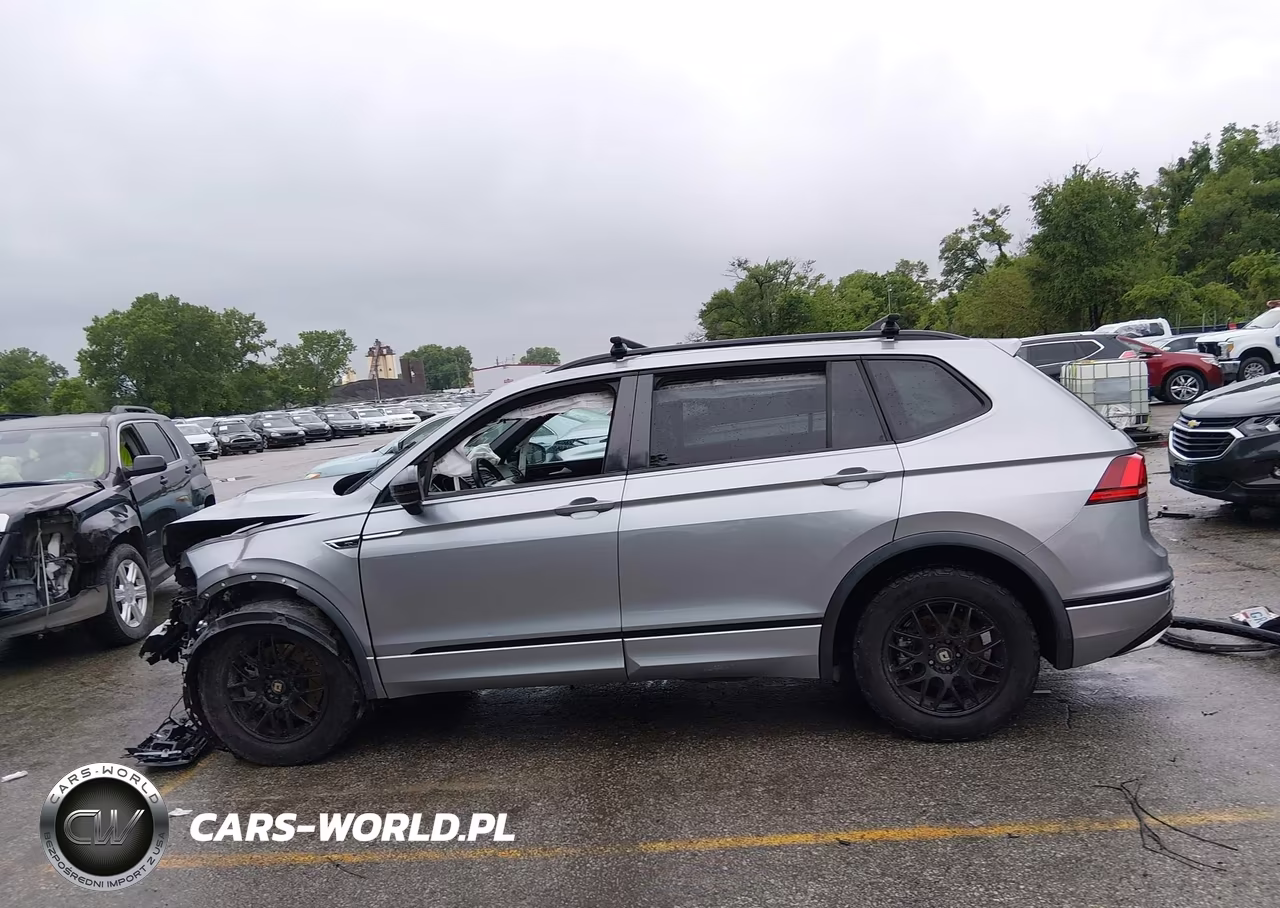 2020 Volkswagen Tiguan 2.0T Se-2.0T Se R-Line Black-2.0T Sel VIN:3VV3B7AX2LM105914 - 13