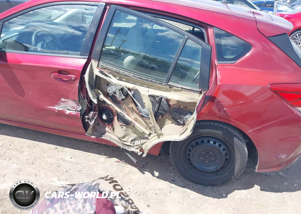 2017 Subaru Impreza 2.0I VIN:4S3GTAA69H3720616 - 6