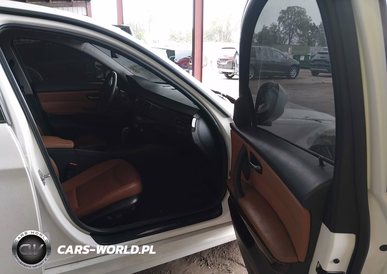2011 BMW 328I xDrive VIN:WBAPK7C52BF088037 - 5