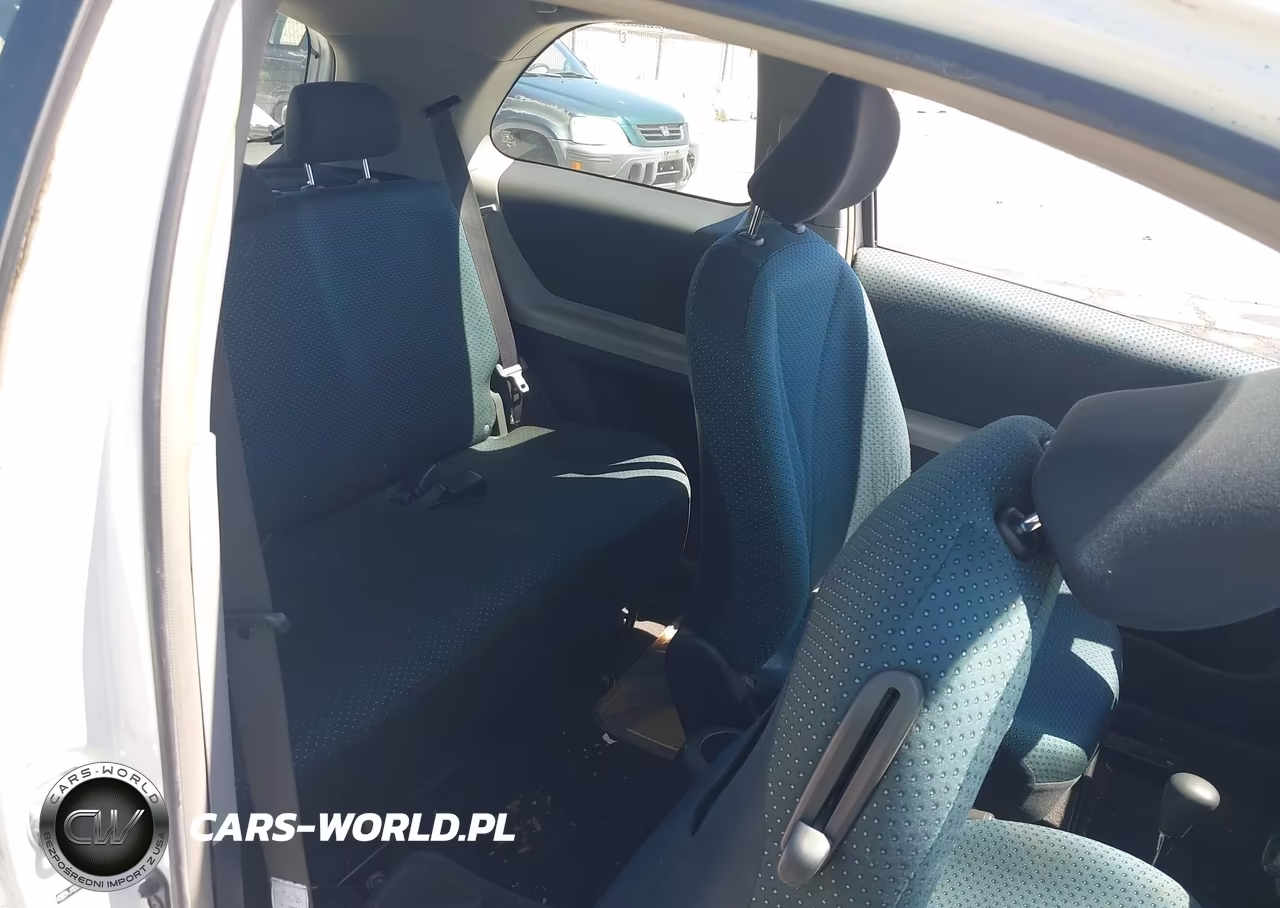 2007 Toyota Yaris VIN:JTDJT923175098167 - 8