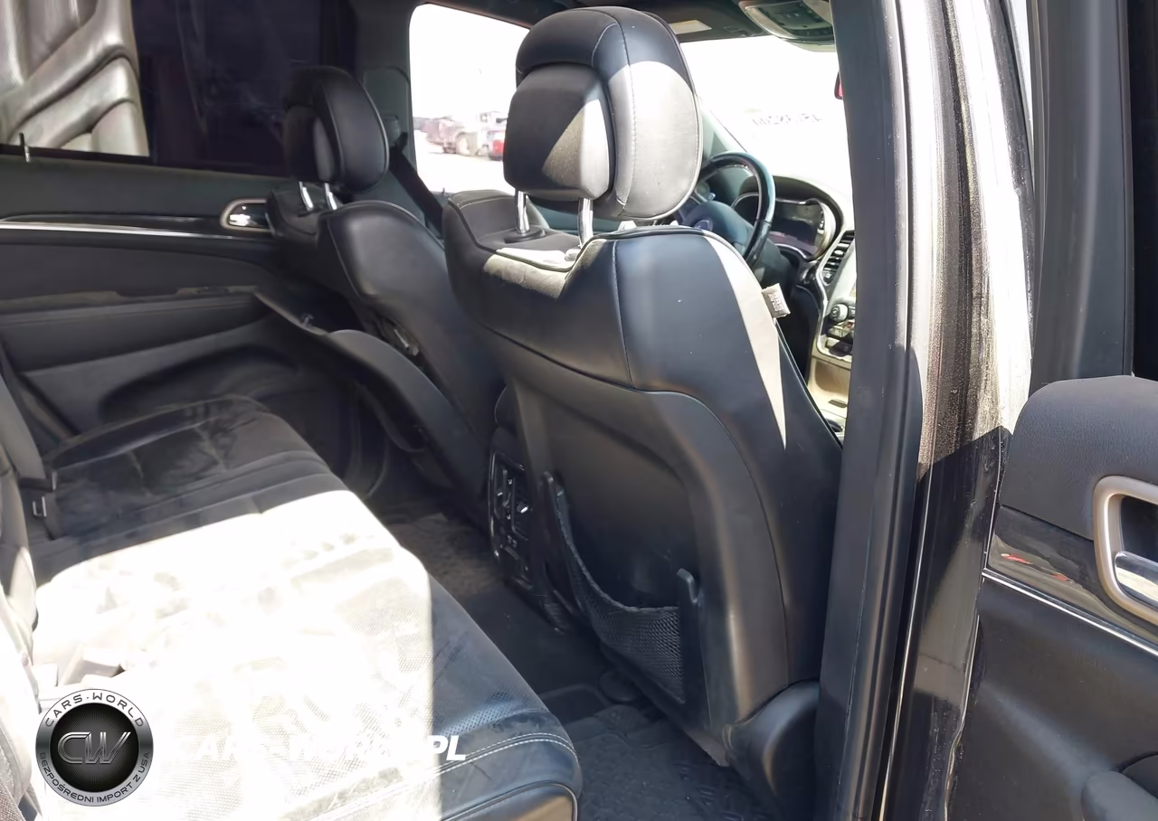 2015 Jeep Grand Cherokee Overland VIN:1C4RJECG8FC615123 - 8