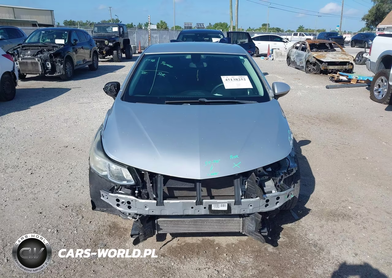 2016 Chevrolet Cruze Ls Auto VIN:1G1BC5SM7G7239357 - 13