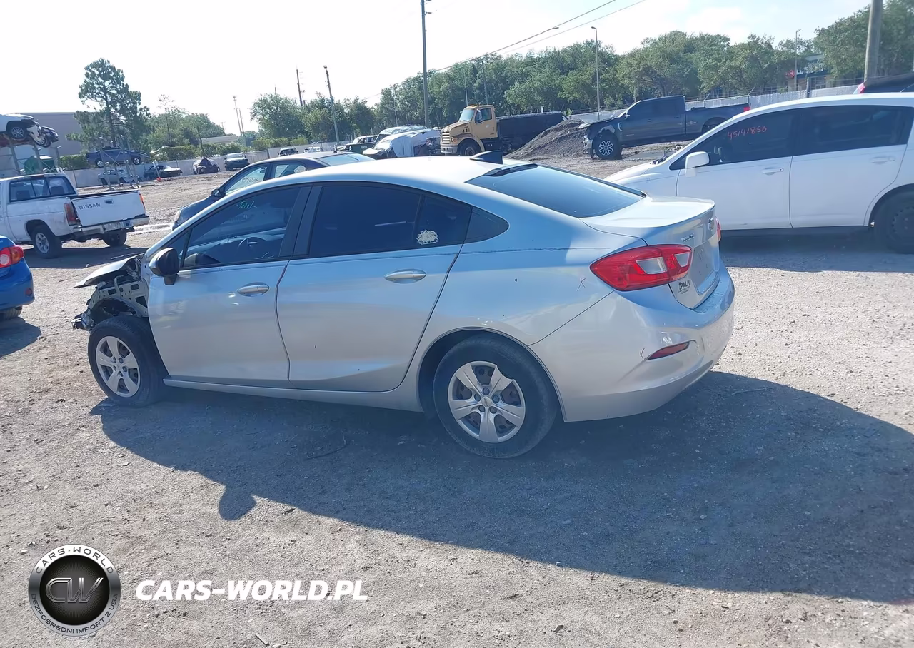 2016 Chevrolet Cruze Ls Auto VIN:1G1BC5SM7G7239357 - 15