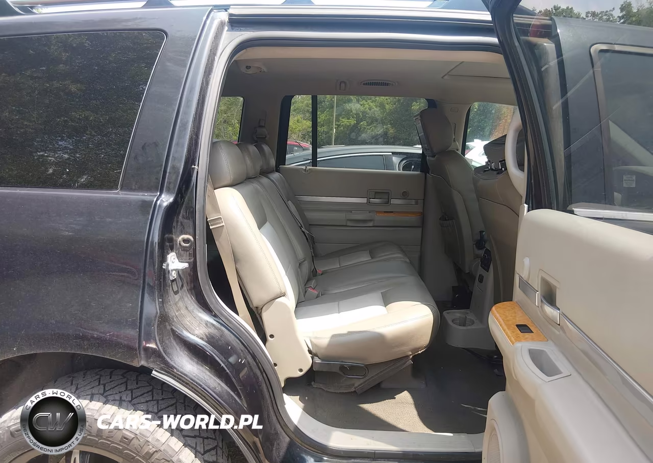 2008 Chrysler Aspen Limited VIN:1A8HX58N48F146799 - 8
