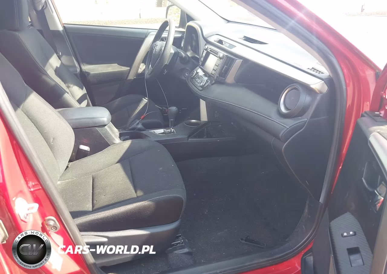 2015 Toyota Rav4 Xle VIN:JTMRFREV8FD169019 - 5