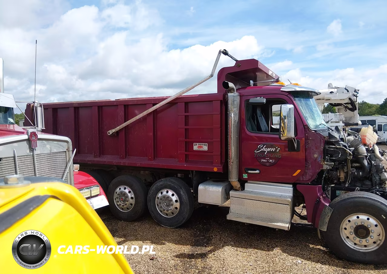 2021 Peterbilt 567 VIN:1NPCLPTX2MD761660 - 16