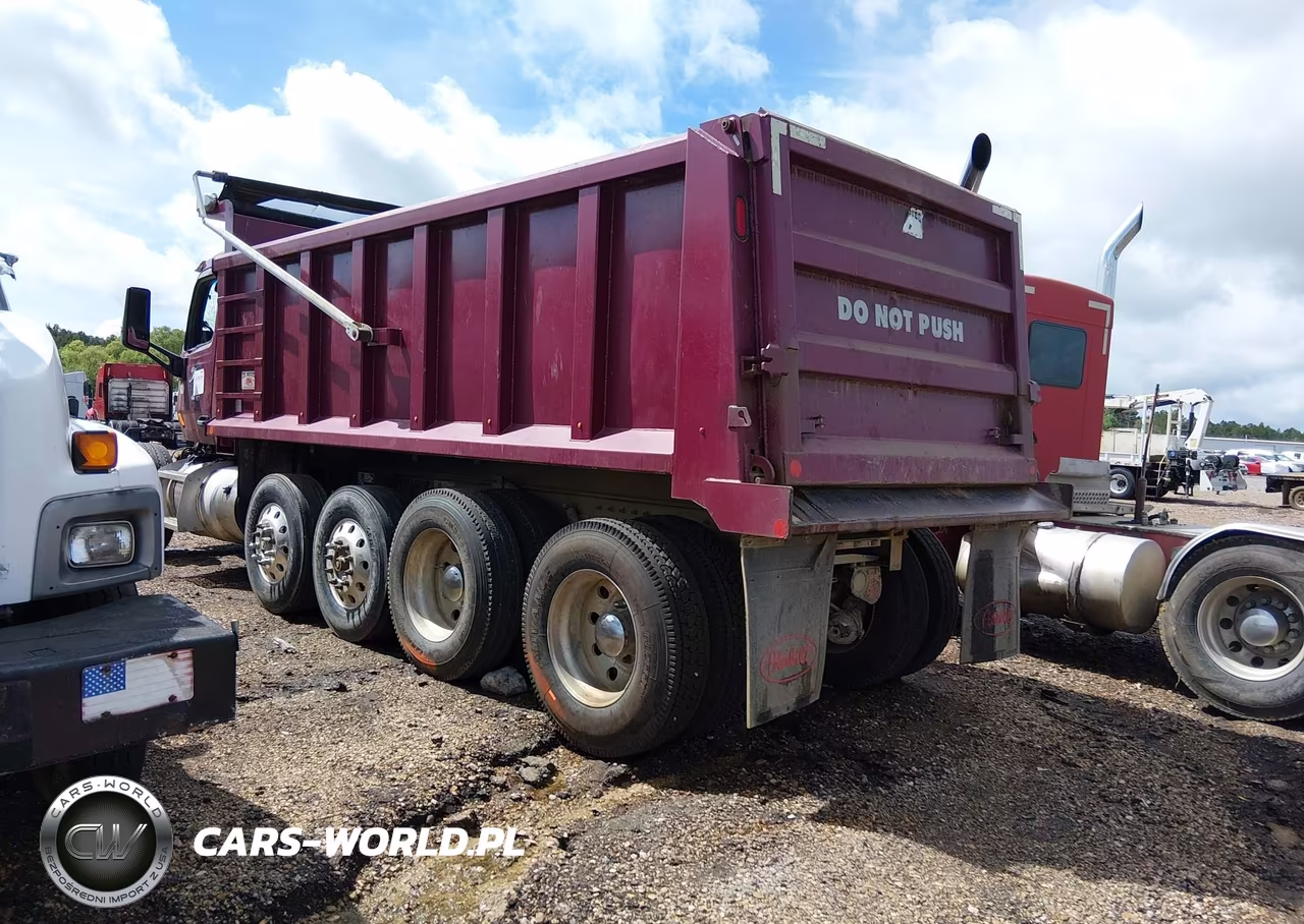 2021 Peterbilt 567 VIN:1NPCLPTX2MD761660 - 3