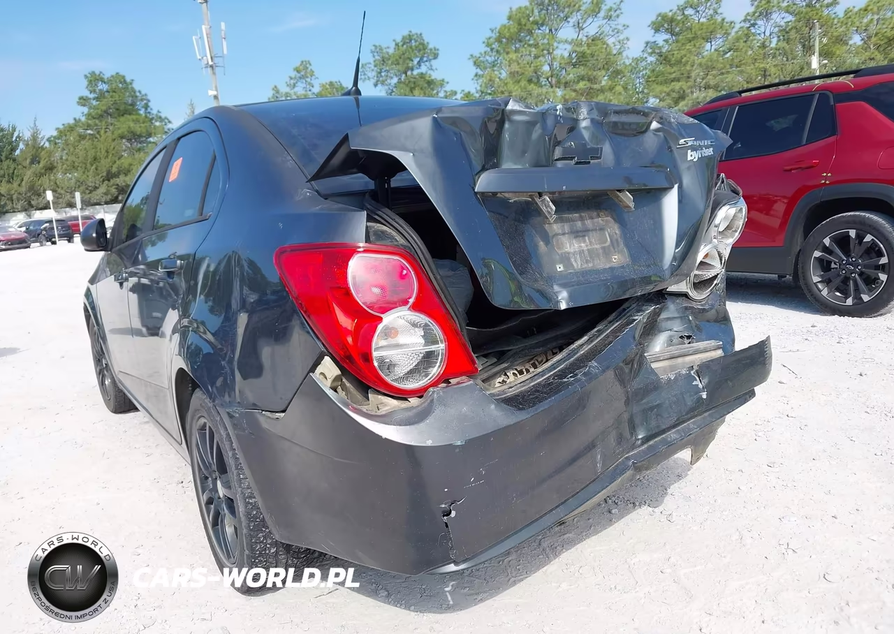 2013 Chevrolet Sonic Ls Auto VIN:1G1JA5SH6D4111872 - 6