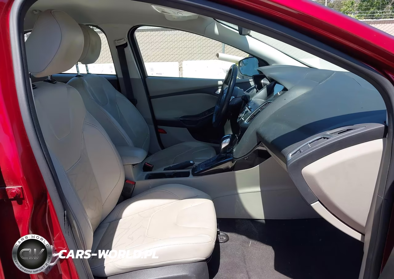 2017 Ford Focus Electric VIN:1FADP3R42HL263787 - 5