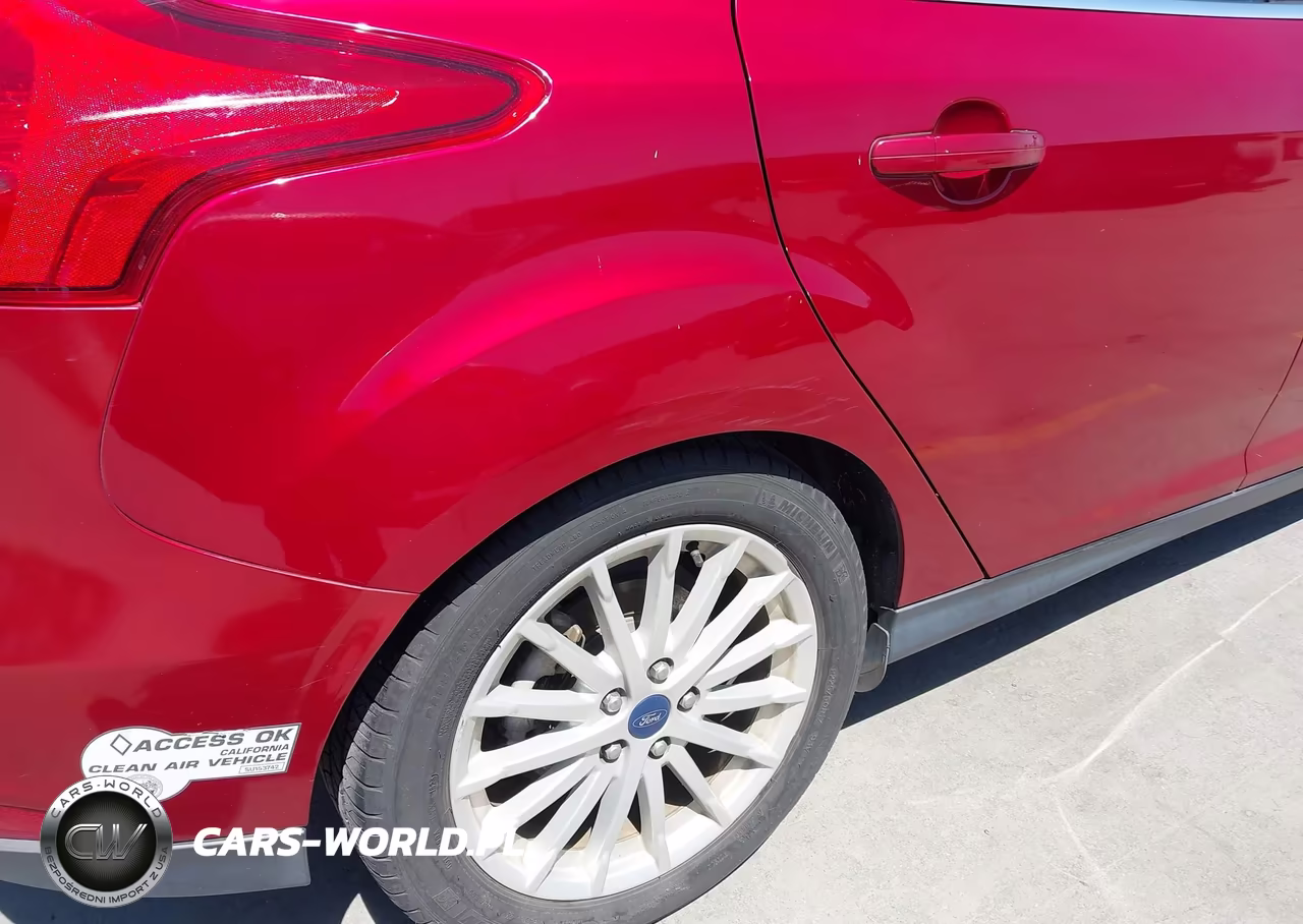 2017 Ford Focus Electric VIN:1FADP3R42HL263787 - 6