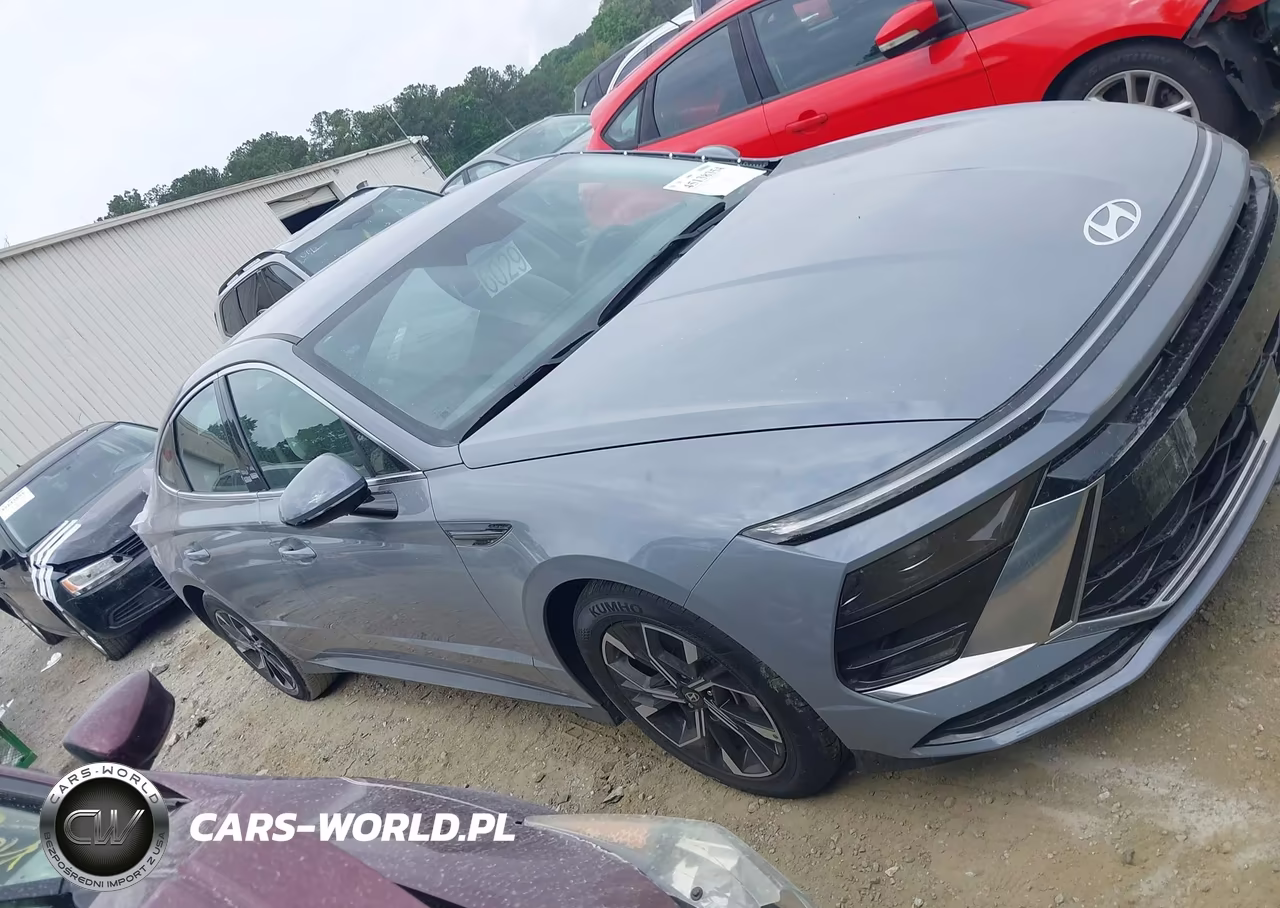 2025 Hyundai Sonata Sel VIN:KMHL64JA8SA467184 - 13