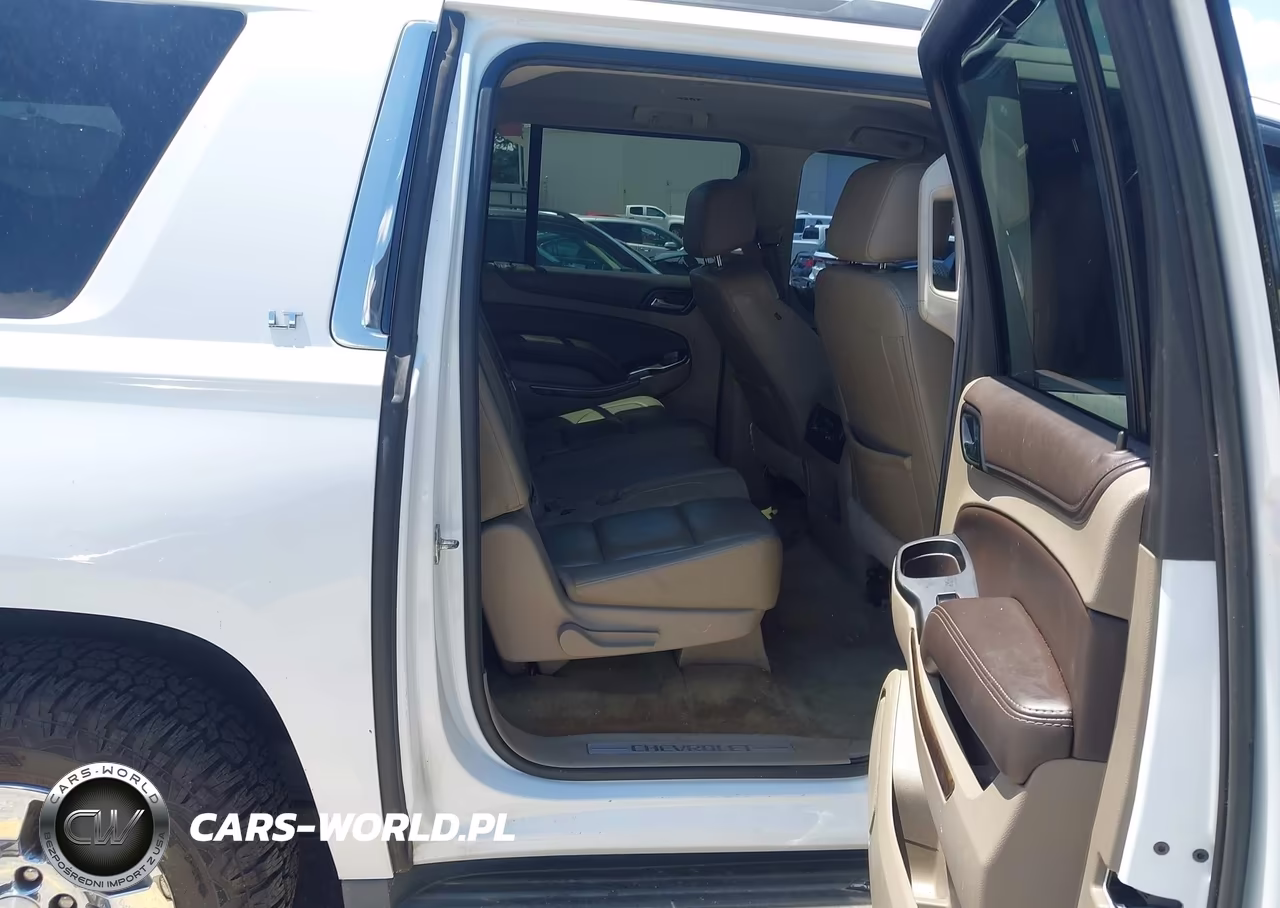 2016 Chevrolet Suburban Lt VIN:1GNSCHKC3GR452737 - 8