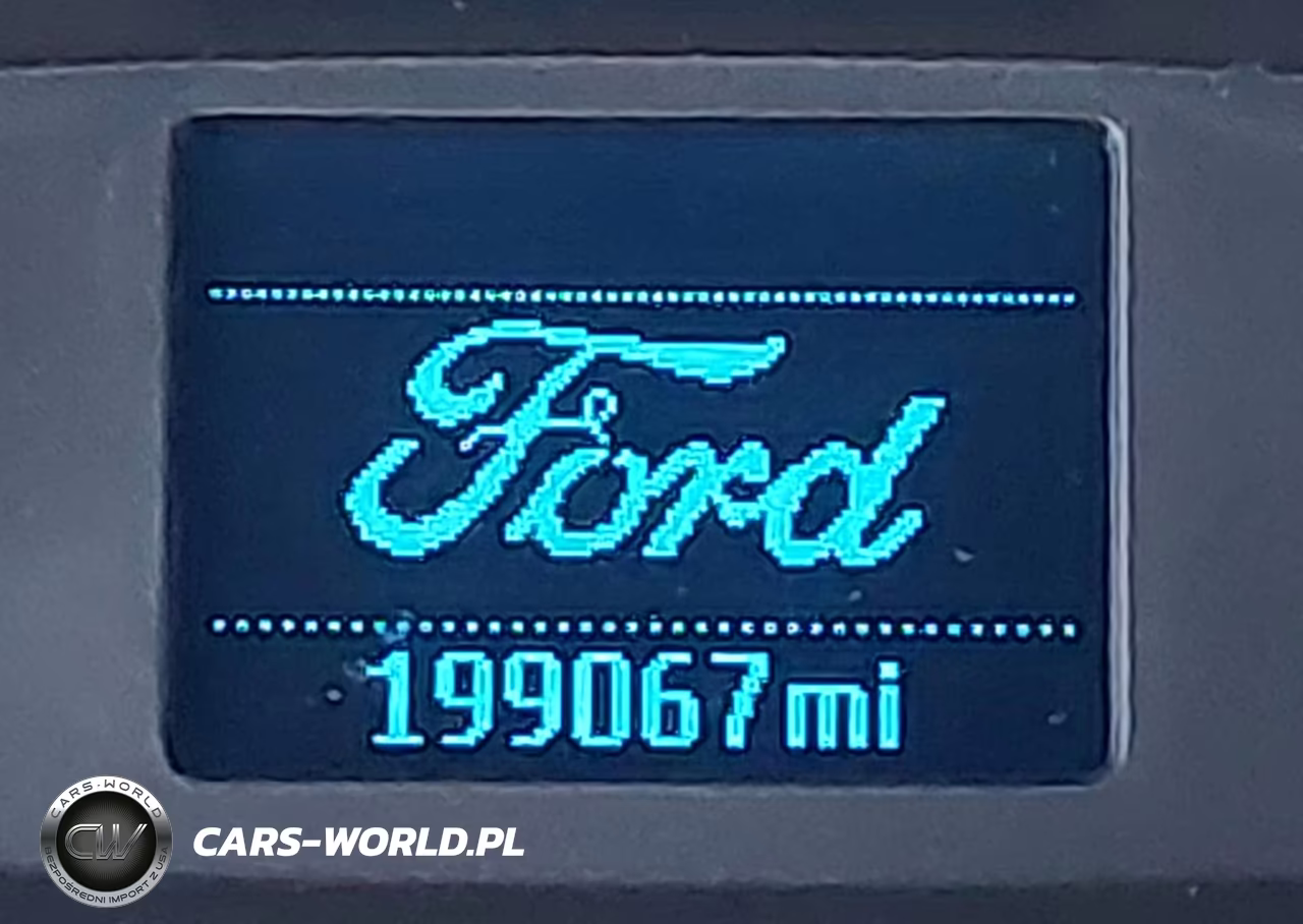 2016 Ford Transit-150 VIN:1FTYE1YM9GKB56697 - 15