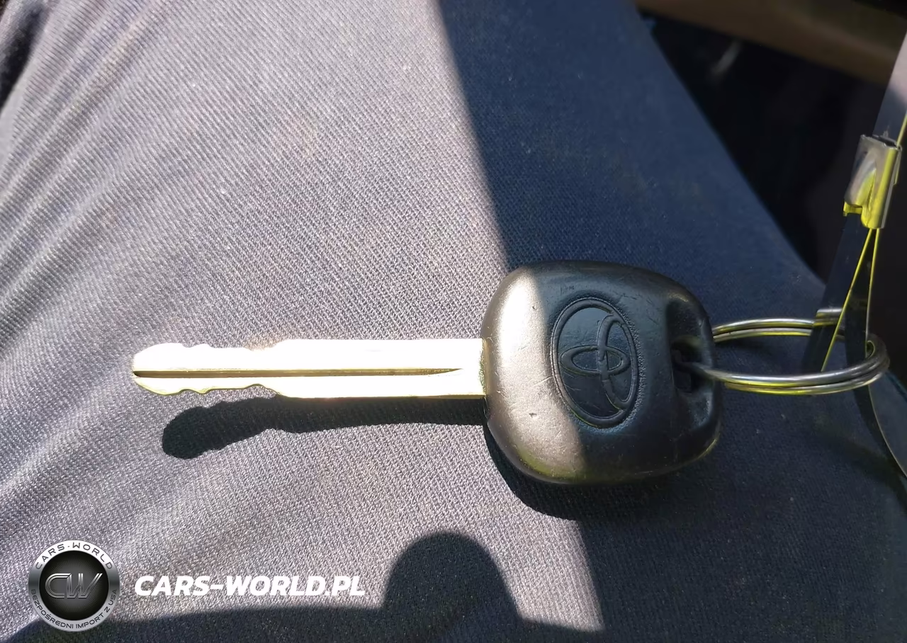 2006 Toyota Corolla Ce VIN:2T1BR32E96C631384 - 11