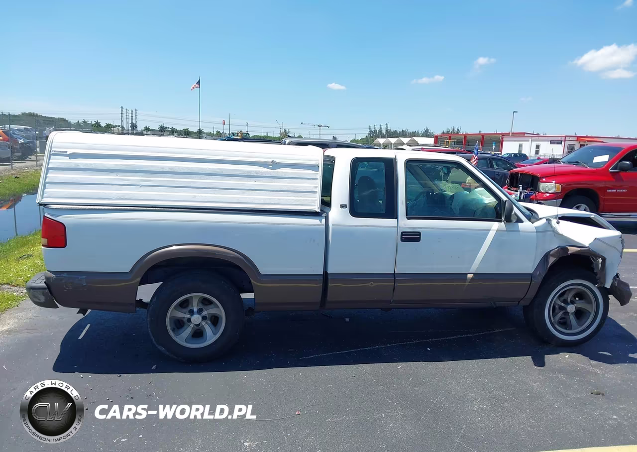 1998 Chevrolet S-10 Ls Fleetside VIN:1GCCS1943W8159558 - 13