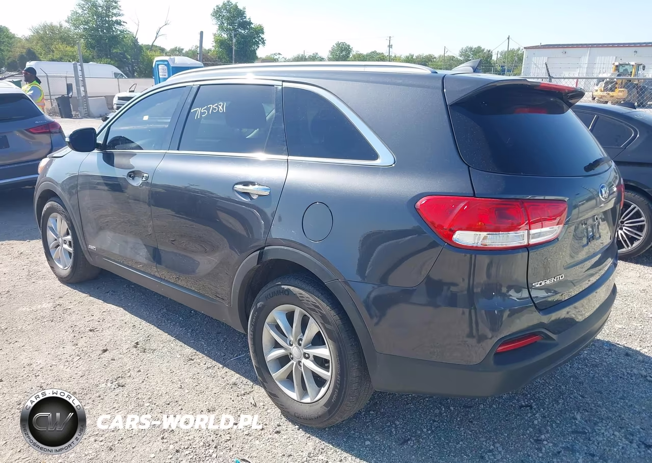 2018 Kia Sorento 2.4L Lx VIN:5XYPGDA35JG361584 - 3