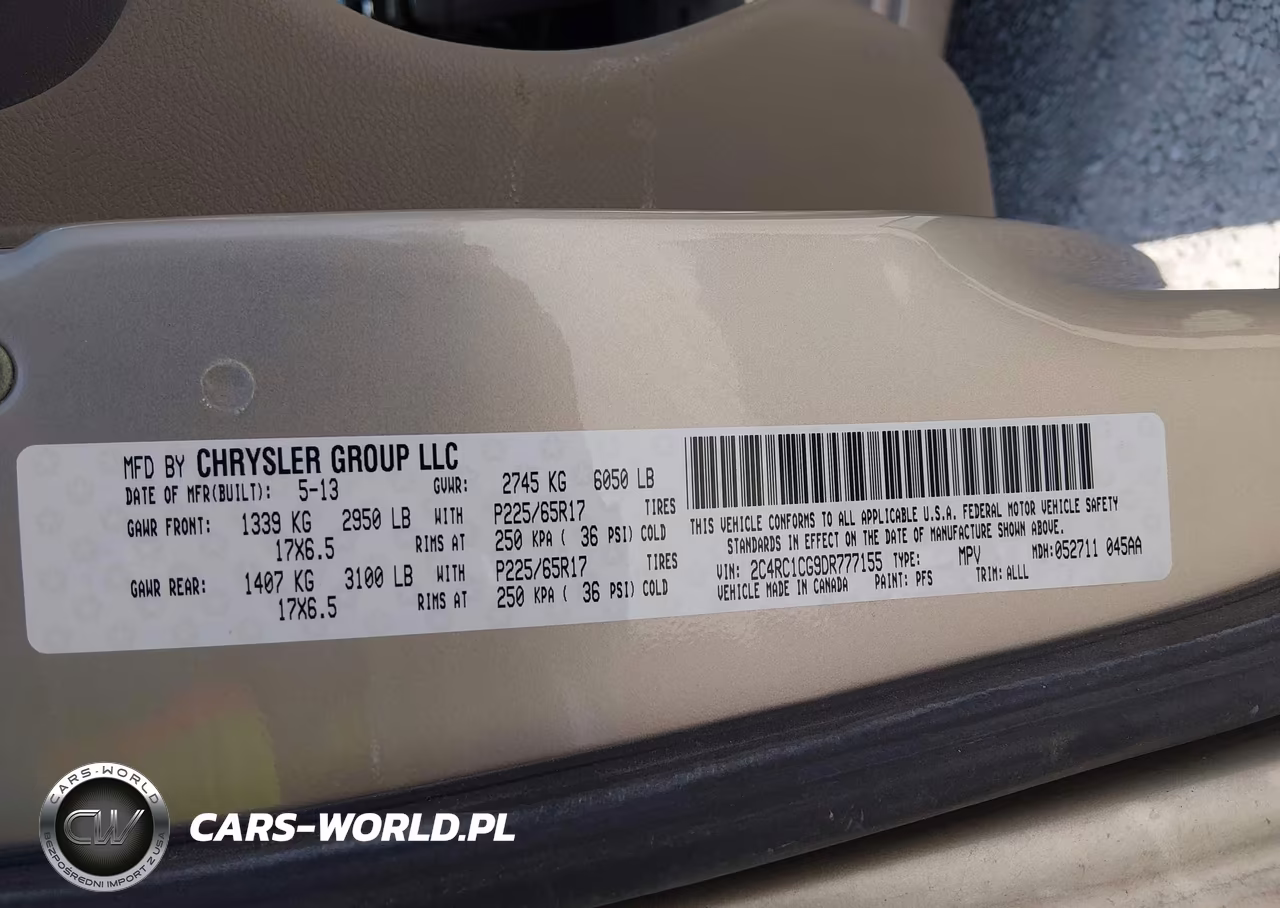 2013 Chrysler Town & Country Touring-L VIN:2C4RC1CG9DR777155 - 9
