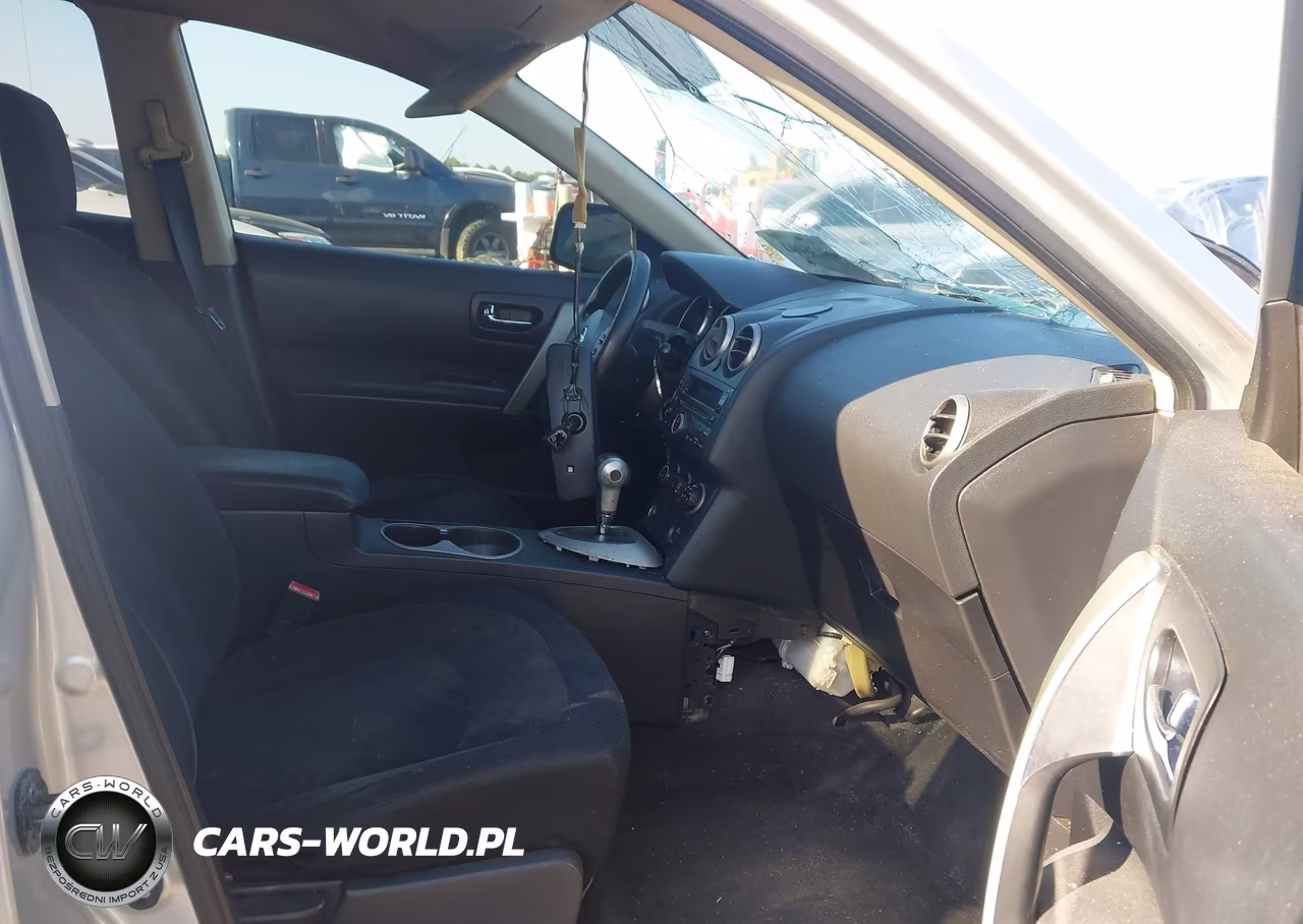2010 Nissan Rogue S VIN:JN8AS5MT0AW028805 - 5
