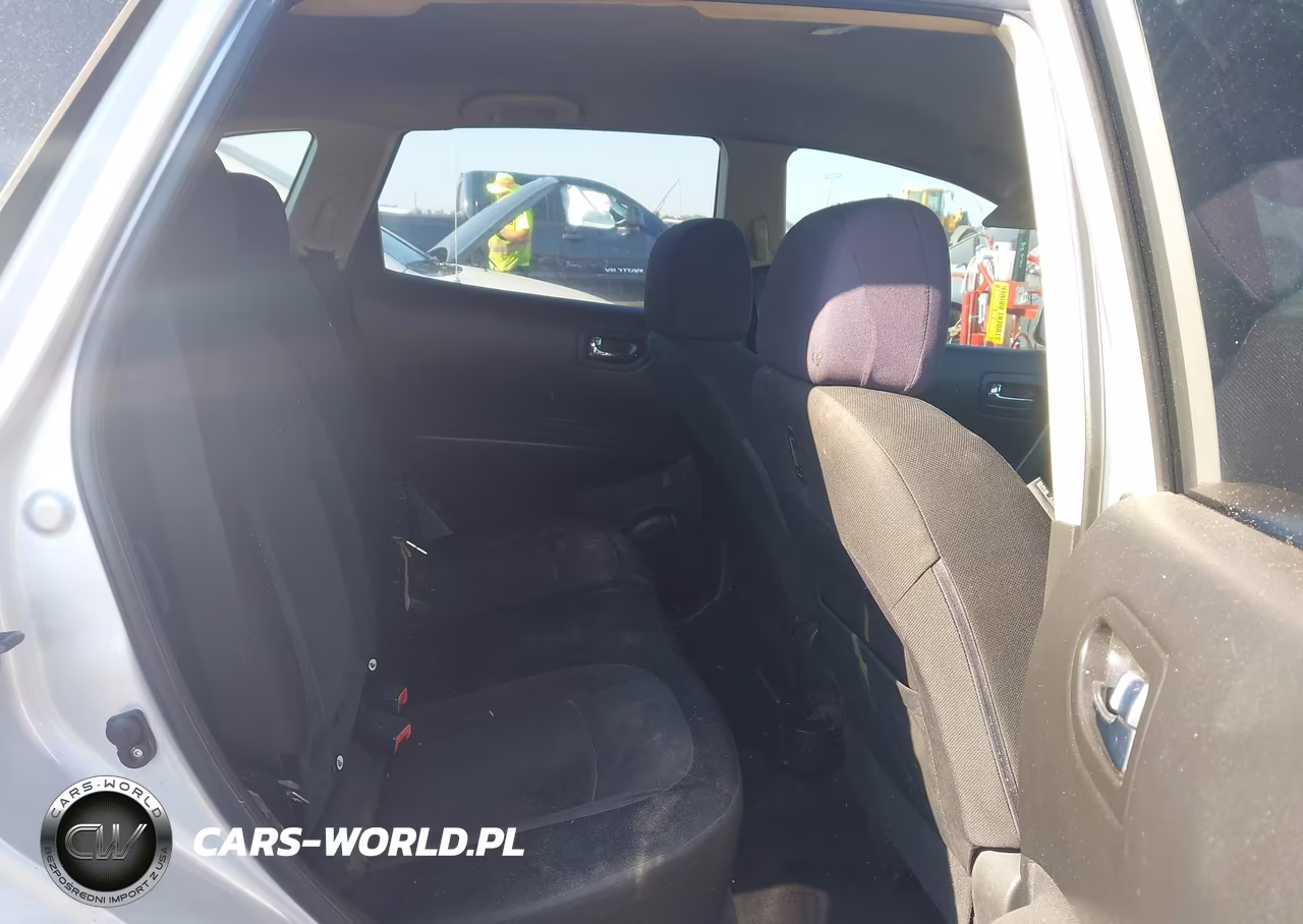 2010 Nissan Rogue S VIN:JN8AS5MT0AW028805 - 8