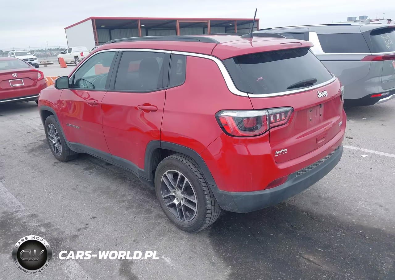 2019 Jeep Compass Latitude Fwd VIN:3C4NJCBB8KT706190 - 3