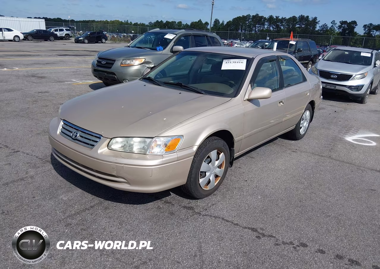 2000 Toyota Camry Le VIN:4T1BG22K1YU756158 - 2