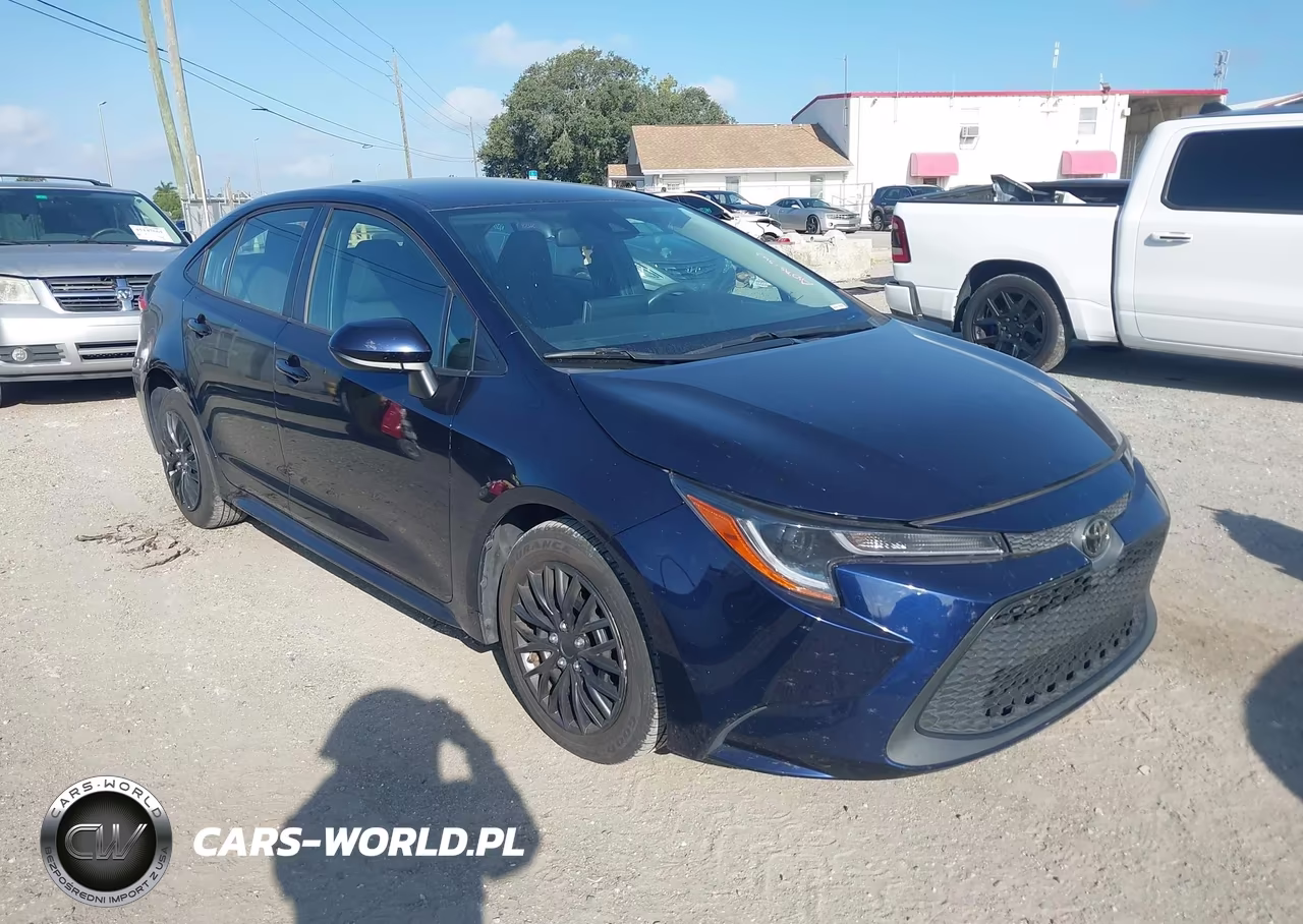 2020 Toyota Corolla Le – zdjęcie 1 z 17