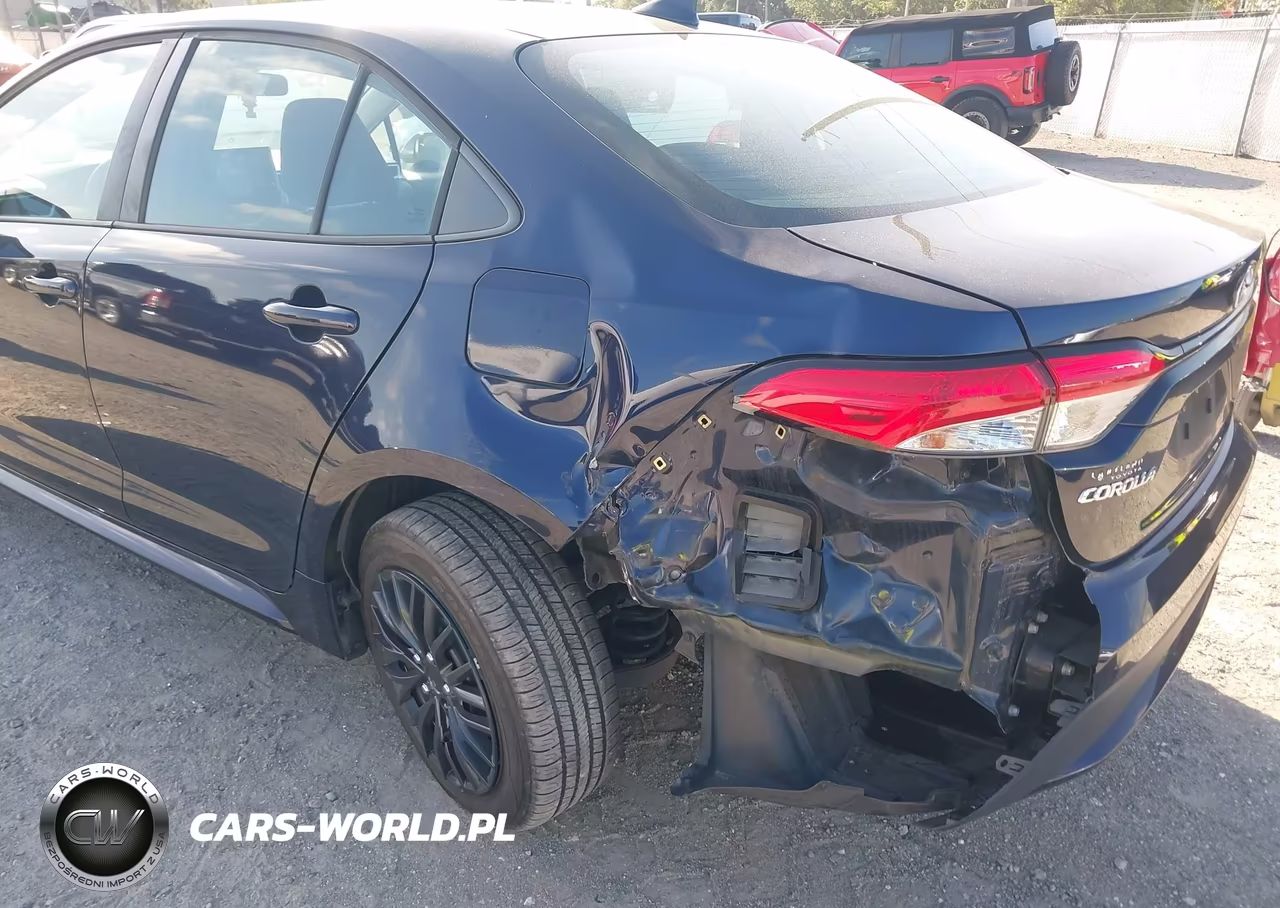 2020 Toyota Corolla Le VIN:5YFEPRAE7LP089186 - 6