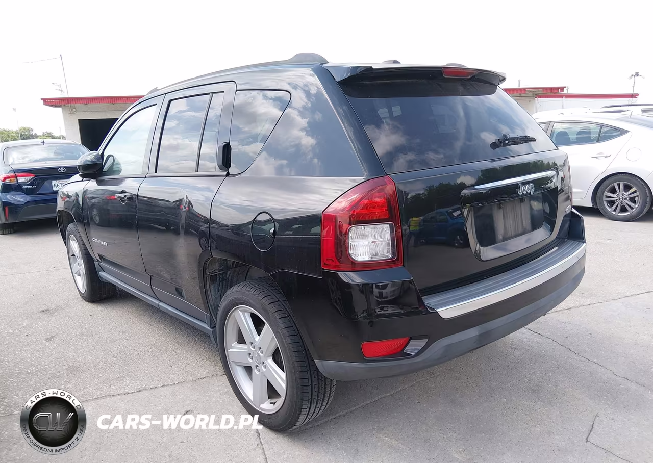 2014 Jeep Compass High Altitude VIN:1C4NJCEA7ED678573 - 3
