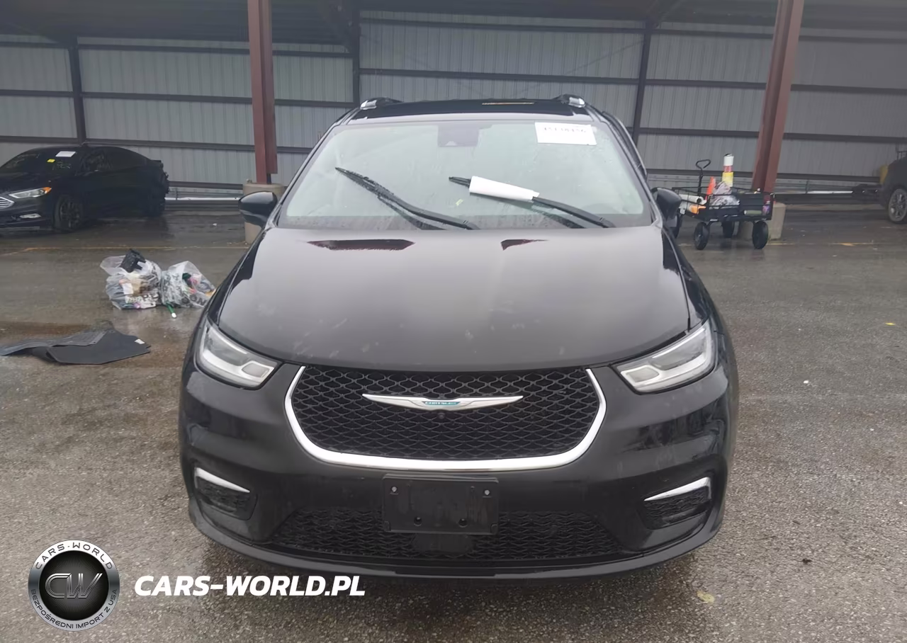 2021 Chrysler Pacifica Hybrid Touring L VIN:2C4RC1L75MR591659 - 13